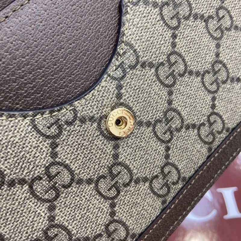 Gvc*1 padlock shoulder bags